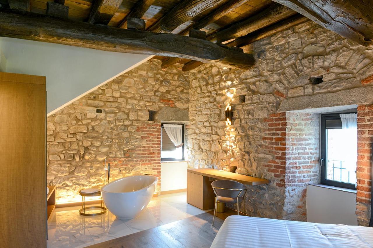 Relais & Spa Castello Di Casiglio Erba Exterior photo